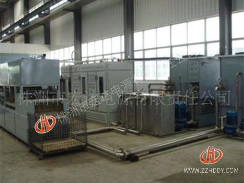 2018年為湖南某公司設(shè)計(jì)生產(chǎn)挖掘機(jī)履帶鏈軌節(jié)淬火、回火、退火成套設(shè)備